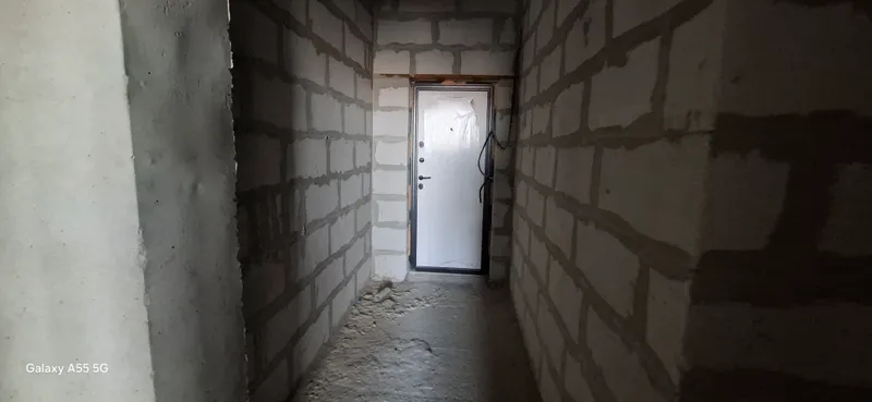 уй сотилади 3 хонали 8 этаж, лифт+газ бор. 7