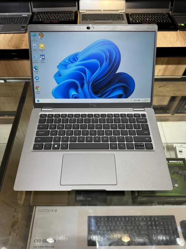 DELL Latitude 5430 Intel Core i5-1245U, 16 GB tezkor xotira, 256 GB SSD 3 DELL Latitude 5430 Intel Core i5-1245U, 16 GB tezkor xotira, 256 GB SSD 3