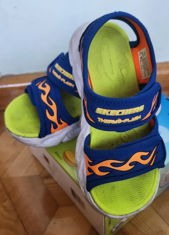 Босоножки Skechers 3 Босоножки Skechers 3