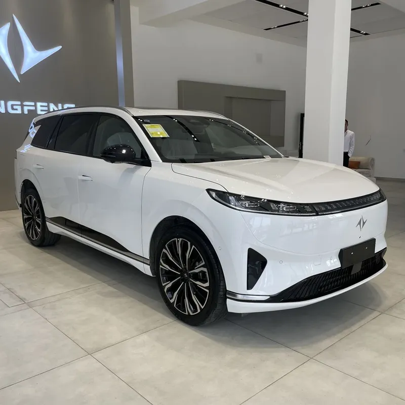 Dongfeng 008, рестайлинг, 2026 год, автокредит 1 Dongfeng 008, рестайлинг, 2026 год, автокредит 1