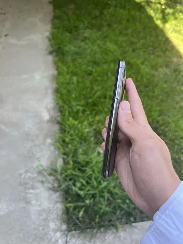 iPhone 11 Pro 64GB 4