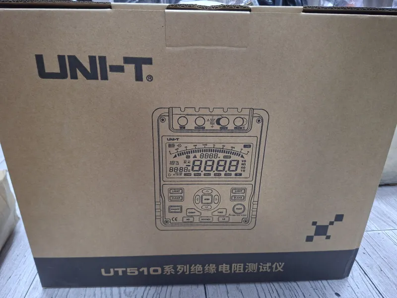 Мегаомметр UNI-T UT513A UNI-T UT513A – мегаомметр, который предназначе 3 Мегаомметр UNI-T UT513A UNI-T UT513A – мегаомметр, который предназначе 3