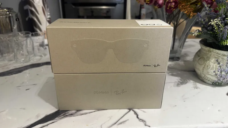 Meta Ray Ban Display новые запечатанные из США Standard и L. В наличии 4 Meta Ray Ban Display новые запечатанные из США Standard и L. В наличии 4