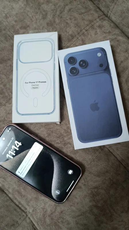 iPhone 17 Pro Max, дубайский вариант, состояние отличное, без дефектов iPhone 17 Pro Max, дубайский вариант, состояние отличное, без дефектов