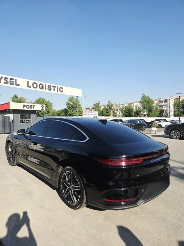 **Byd han 635 Restyling 2025 — фото 1