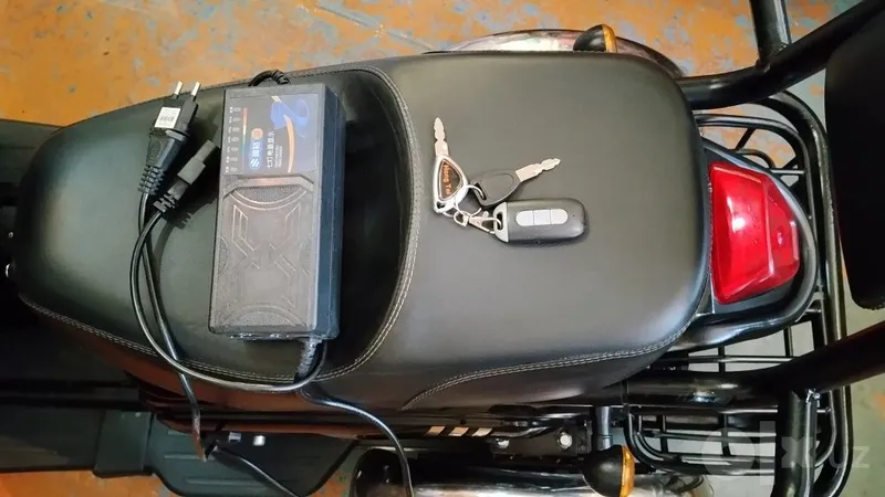 Elektr uch g‘ildirakli velosiped 4 Elektr uch g‘ildirakli velosiped 4