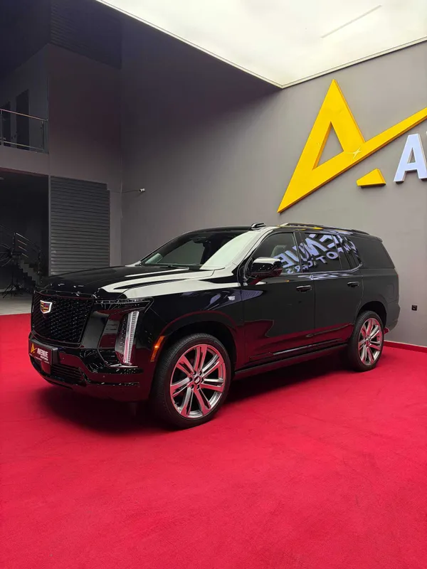 Cadillac Escalade Luxury 1 Cadillac Escalade Luxury 1
