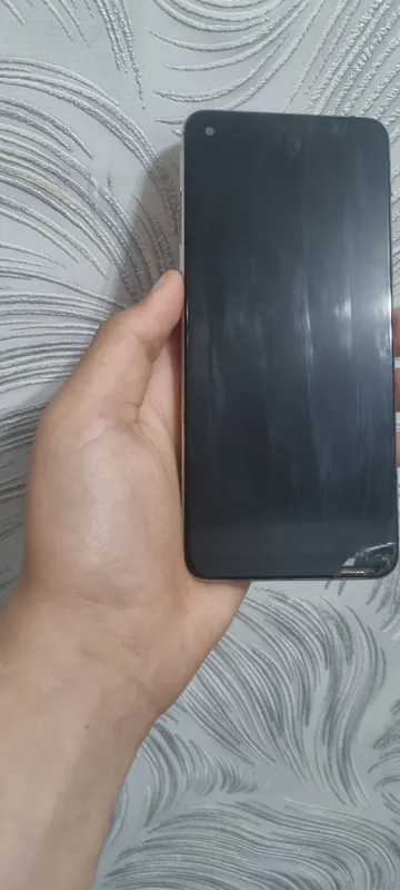 oppo reno7 srochne sotiladi hotirasi128gb narxi550 2