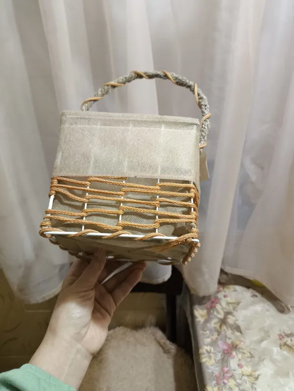 Две маленькие корзинки