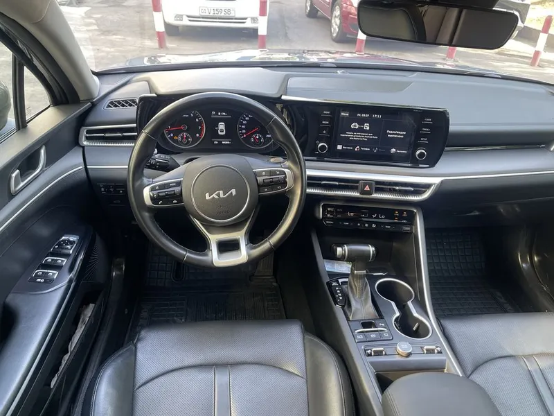 Kia K5 Prestige pazitsasi 4 Kia K5 Prestige pazitsasi 4
