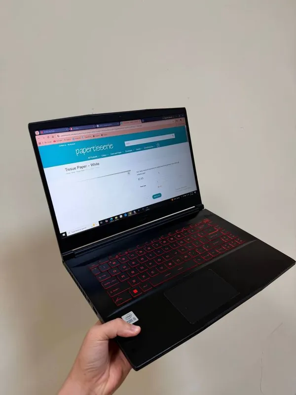Ноутбук MSI 15,6" 1 Ноутбук MSI 15,6" 1