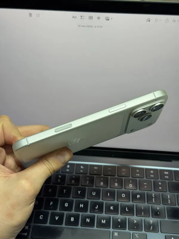 iPhone 17 Pro Max Silver 256gb — фото 2