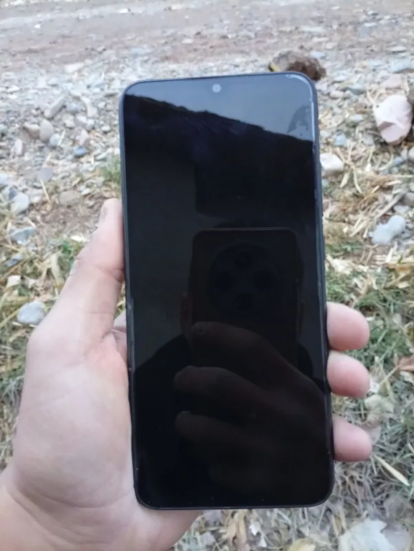 Xotirasi 32 Ishlatilgan narxi 300 nomi redmi 9A — фото 1
