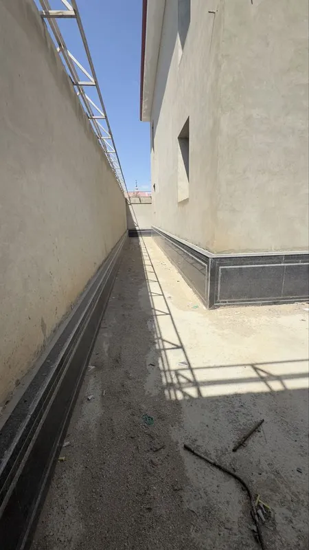 Ikki qavatli 6 soxli hovli sotiladi 3 Ikki qavatli 6 soxli hovli sotiladi 3