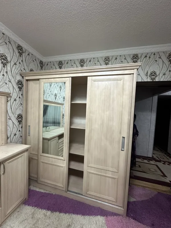3-комнатная квартира 2- этаж. 9 мкр. Орентир 11- школа. 9 Базар. — фото 3