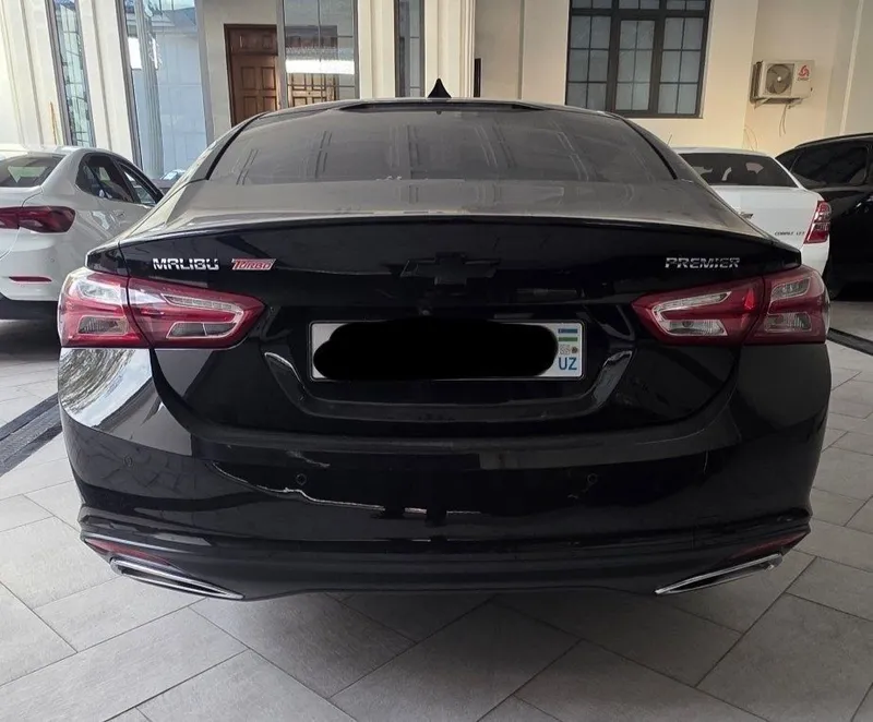 Malibu 2 Premier 2022 2 Malibu 2 Premier 2022 2