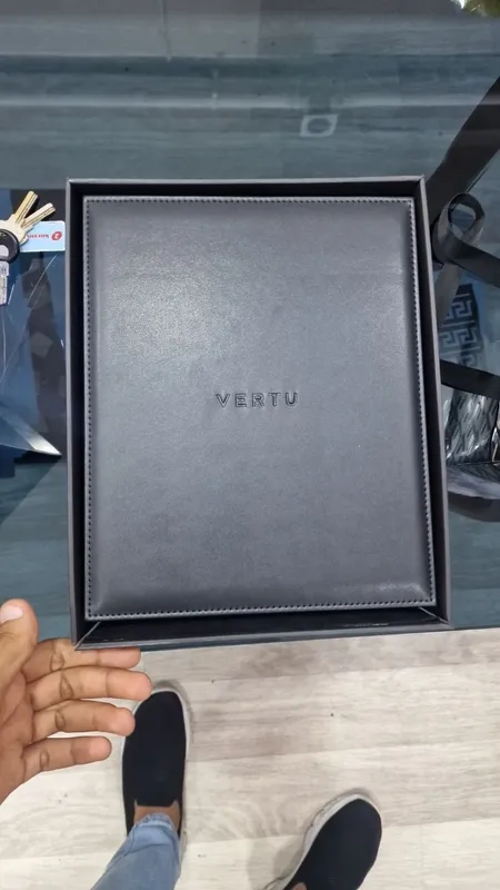 Vertu iron flip vertu iron flip telifon samsung iPhone — фото 2