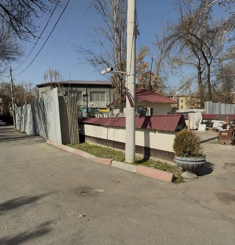 Продается база с землей Чиланзар 18 квартал — фото 2