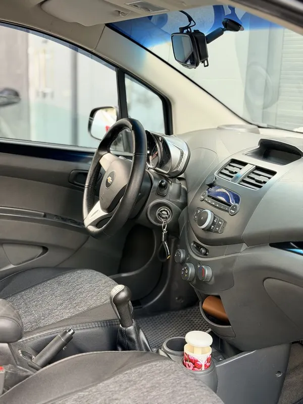 spark sotiladi 2019 yil tozza kiraska 96000 km 1 qol — фото 5