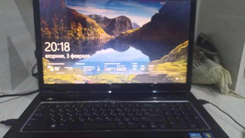 Dell Inspiron 1 Dell Inspiron 1