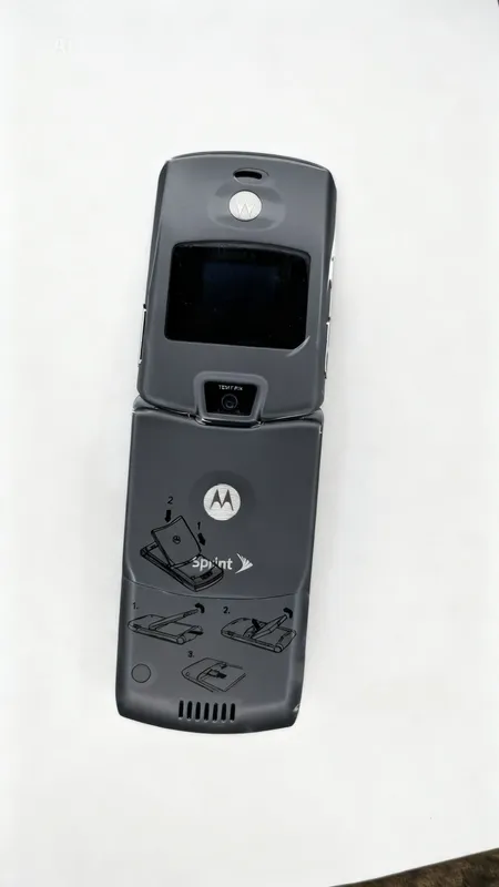 Motorola Razr V3m PERFECTUM ORIGINAL — фото 5