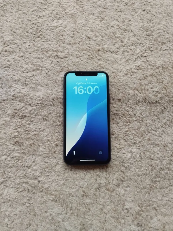 Iphone 11 Pro 64gb sotiladi