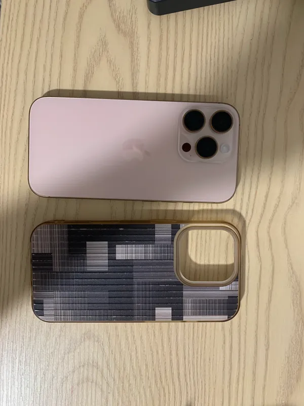 iPhone 16 Pro 1 iPhone 16 Pro 1