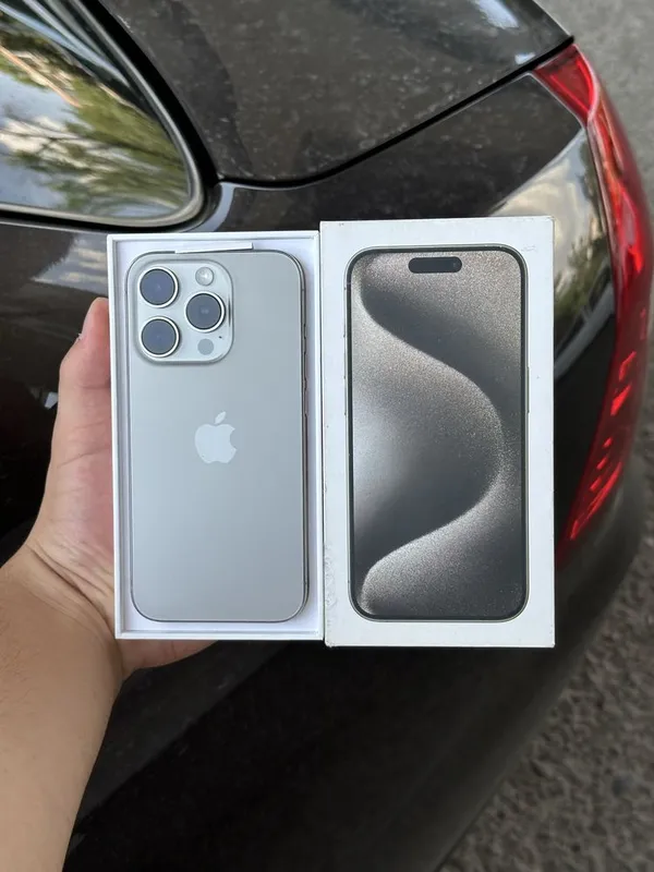 Iphone 15 Pro 256 Gb Kar/Dok Dual sim