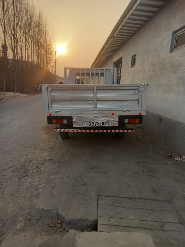 mercedes benz 310 d