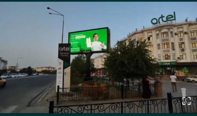 Led kranlarda reklmaма Янгиюл 2