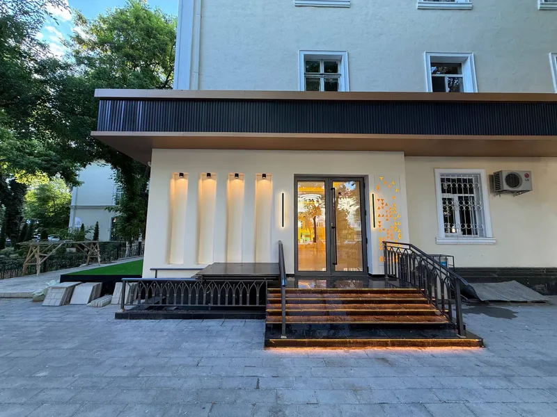 Продажа помещение ул.Шота Руставели, Аския 100м2+150м2 подвал. — фото 1 Продажа помещение ул.Шота Руставели, Аския 100м2+150м2 подвал. — фото 1