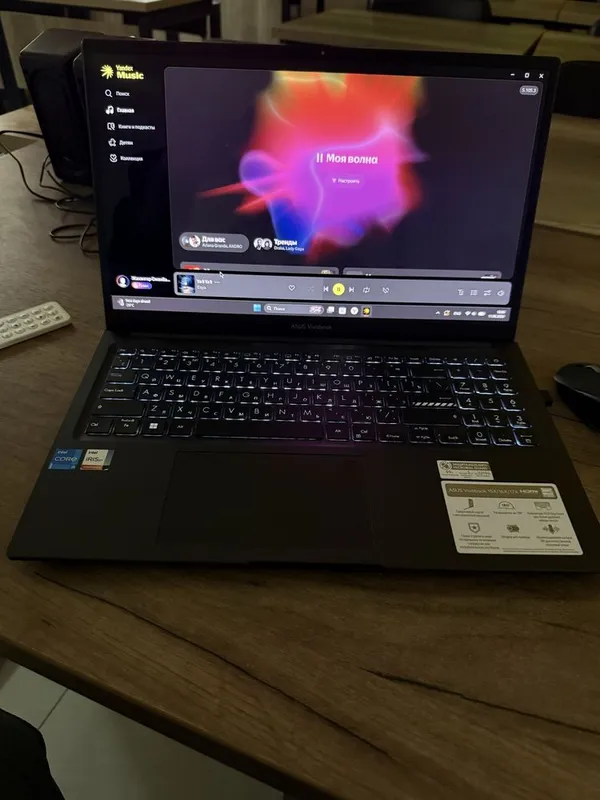 ASUS Vivobook 15X OLED K3504VA – Premium Noutbuk