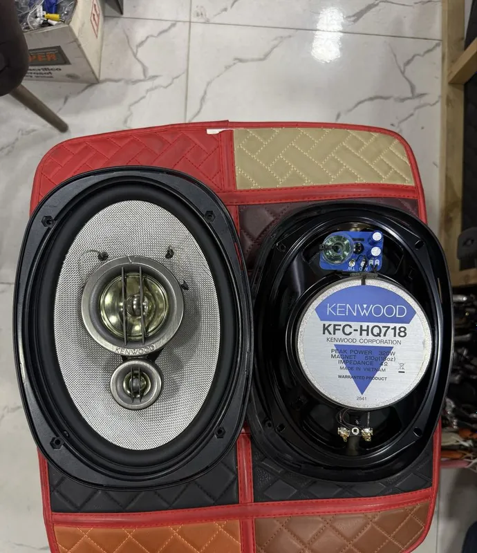 Kenwood 718 original 320w 2 Kenwood 718 original 320w 2