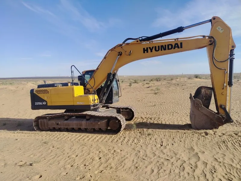 Hyundai 225 arendaga beriladi kovsha 1 kubalik strella uzunliki 9m — фото 2