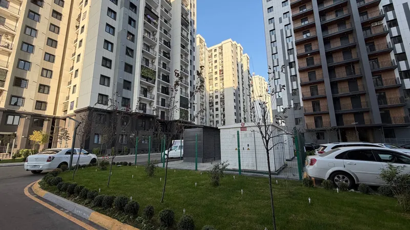 TOWER UP turar joy majmuasida ijara, 44 m², yevro-1 xonali 9