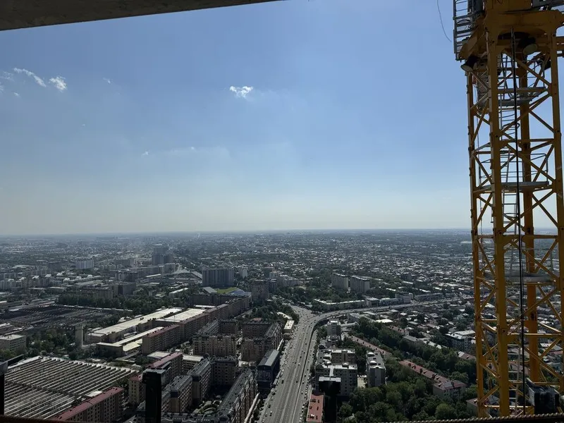Продаётся 3-комнатная квартира в ЖК Piramit Tower 9