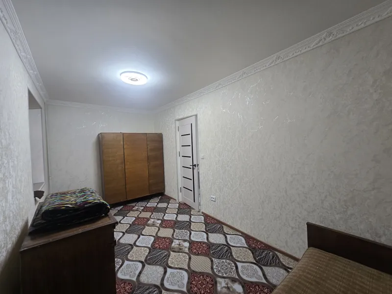 Zudlik bilan frunze massifda 2 xonali kvartira ijaraga beriladi 5