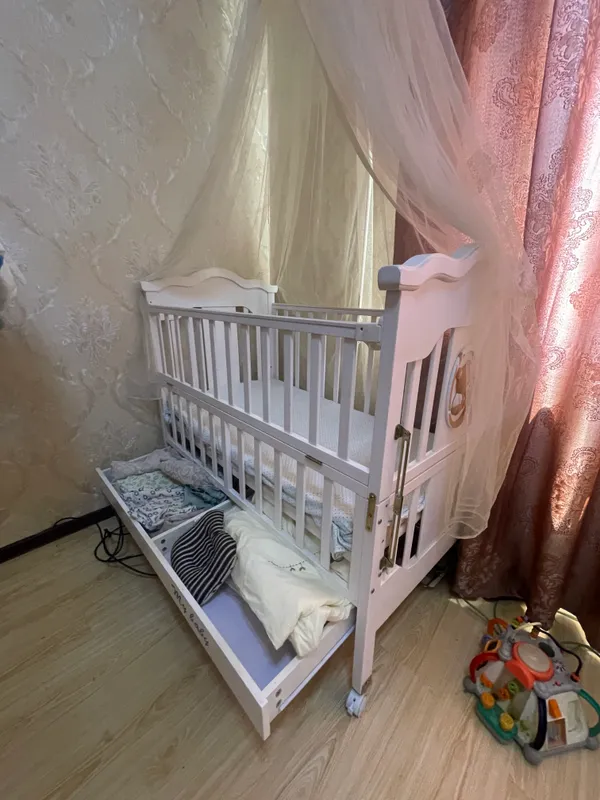 Bolalar uchun transformator karavotcha 1