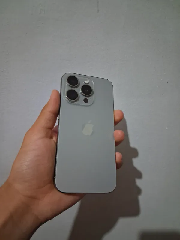 iPhone 15 pro 1 iPhone 15 pro 1