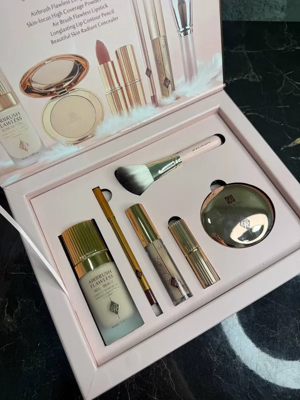 AIRBRUSH FLAWLESS – ROSE BERRY nabori (analog Charlotte Tilbury) AIRBRUSH FLAWLESS – ROSE BERRY nabori (analog Charlotte Tilbury)