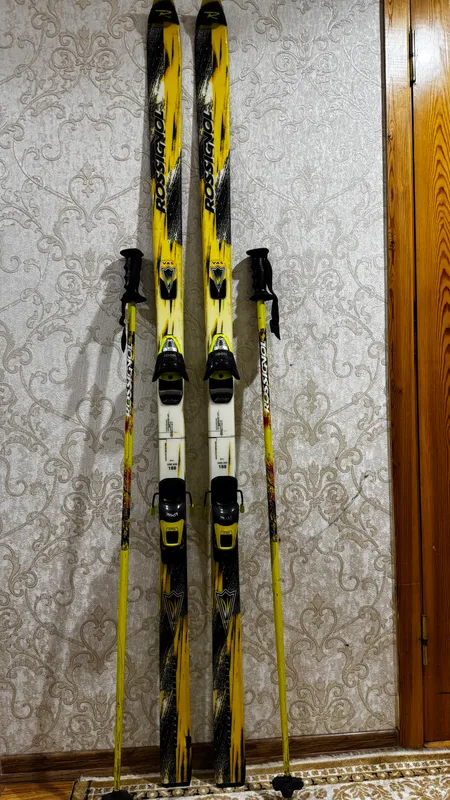 Rossignol tog‘ chang‘ilari 184 sm + tayoqlar 3