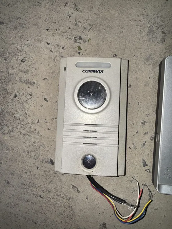Commax domofon rabochiy 2 Commax domofon rabochiy 2