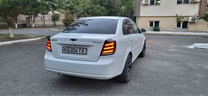 Lacetti 1.6 сотилади 2
