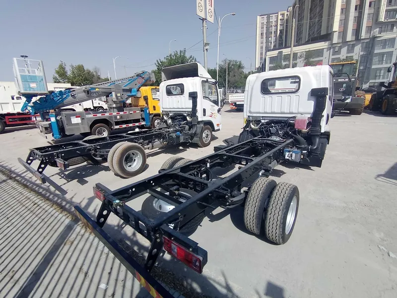 В наличии!!! Супер скидка!!!FAW Шасси Tiger VR 4x2 4,5т Бензин — фото 1