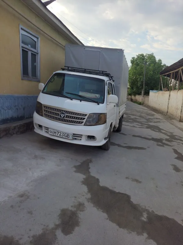 Foton yuk mashinasi sotiladi