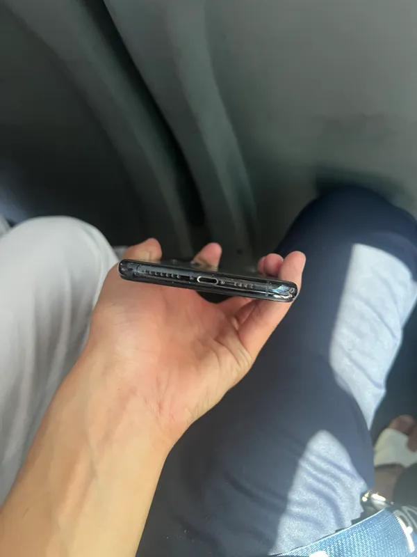 Iphone 11 pro max — фото 1