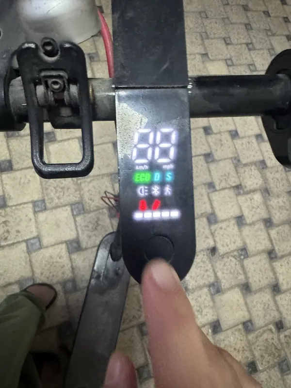 Samakat Mi 356 model b/u yahshi sostayaniyada narxini kelishamiz 4