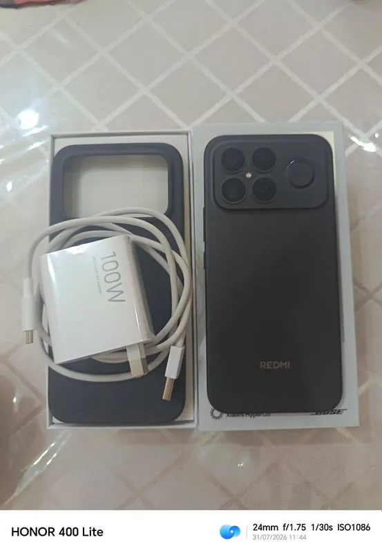 Redmi k90 pro max(poco f8 ultra) 1