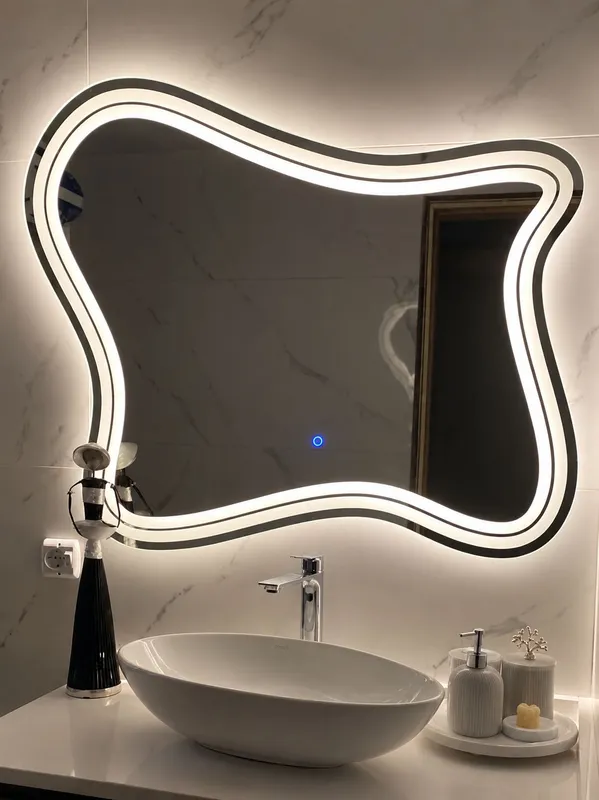 Зеркало с LED-подсветкой 5 Зеркало с LED-подсветкой 5