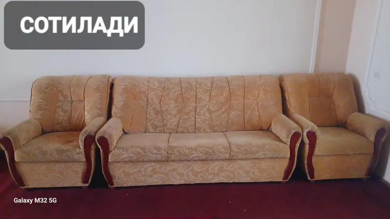 стенка, диван